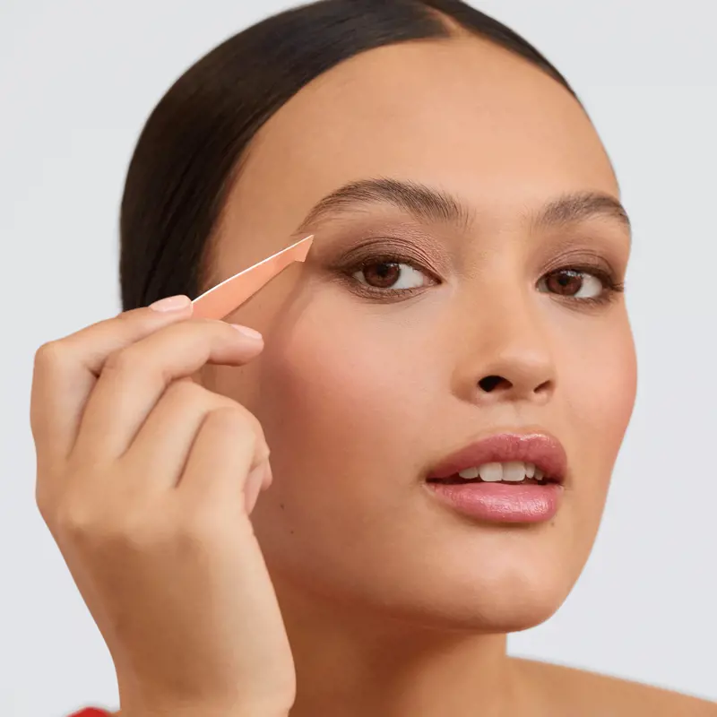موچین ابرو کج اوریفلیم مدل Ultra Precision ساخته شده از استیل ضدزنگ